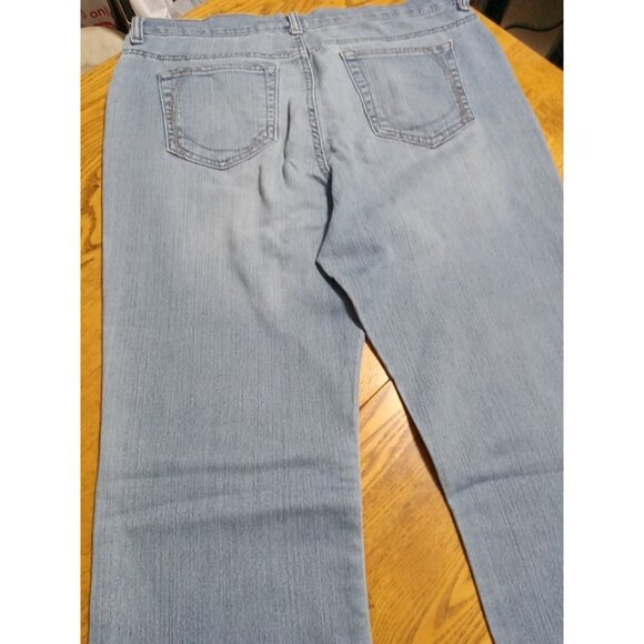 GLORIA VANDERBILT Jeans Women 12 BLUE Light Preowned Summer Winter Work FLARE ? - Picture 9 of 12